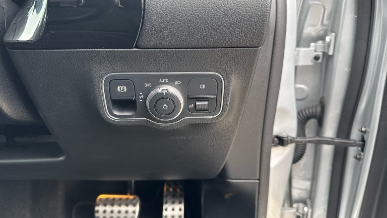 Mercedes-Benz Eqa 300 4M 168kW AMG Line Premium 66.5kWh 5dr Auto Electric Hatchback